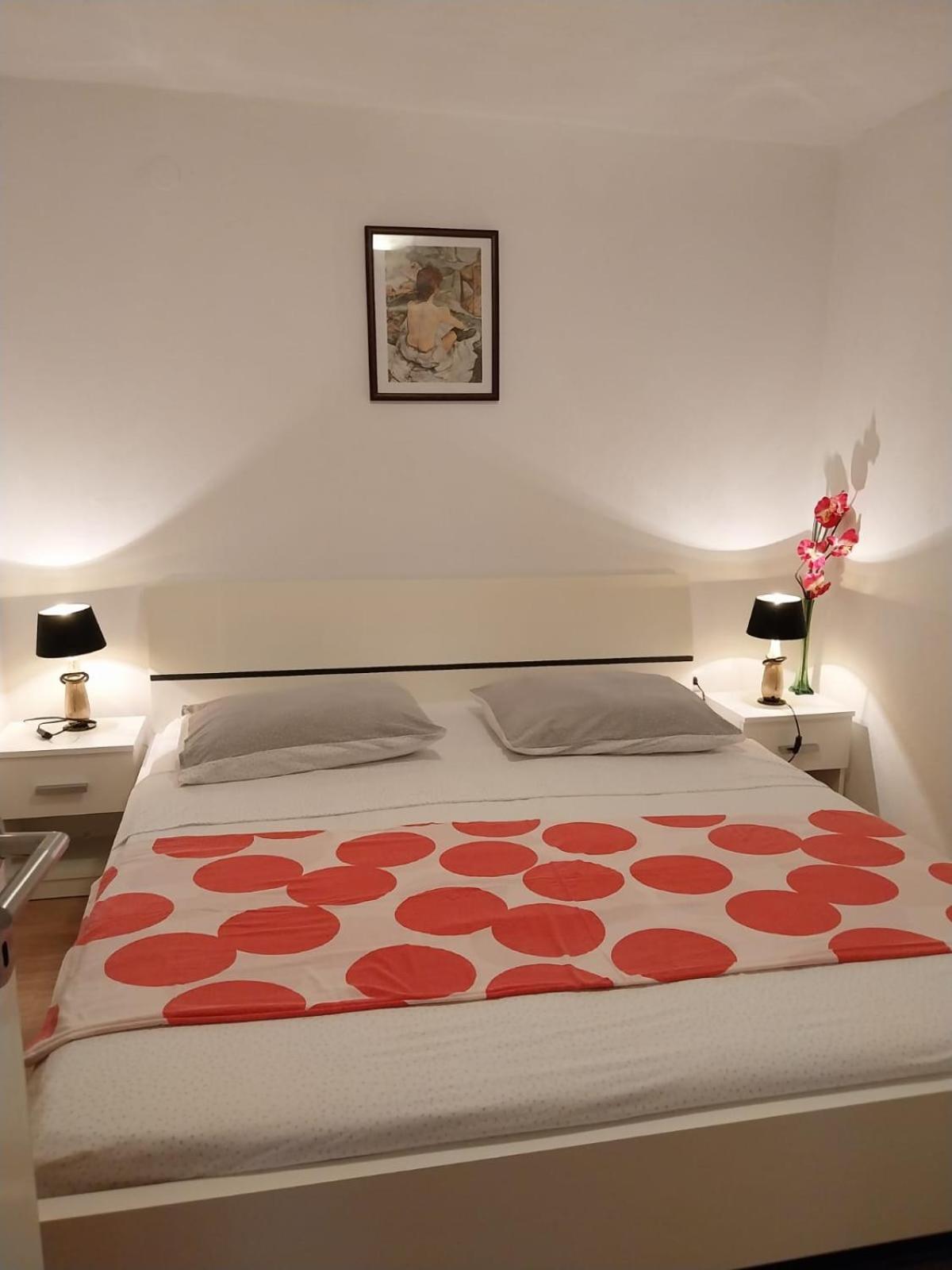 Apartment Miletic Trogir Bagian luar foto