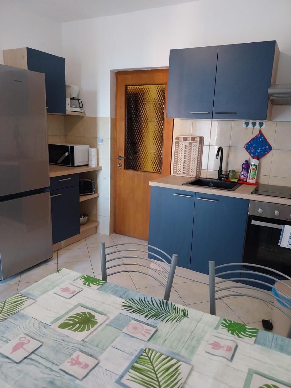 Apartment Miletic Trogir Bagian luar foto