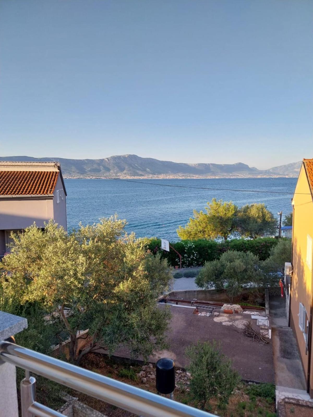 Apartment Miletic Trogir Bagian luar foto